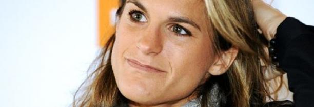 Amélie Mauresmo présente son fils !