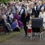 Les fans et curieux étaient au rendez-vous pour saluer la princesse Charlotte