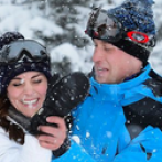 PHOTOS - Les Cambridges en vacances : la Princesse Charlotte découvre le ski !